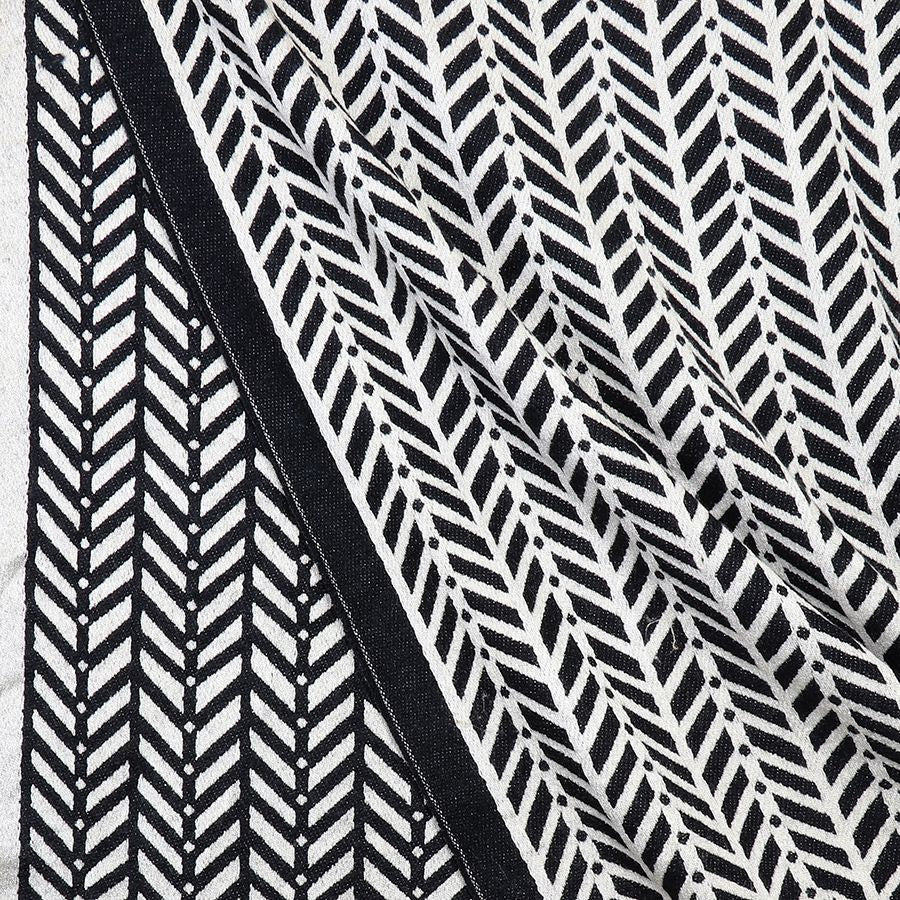 Black and ecru Chevron scarf