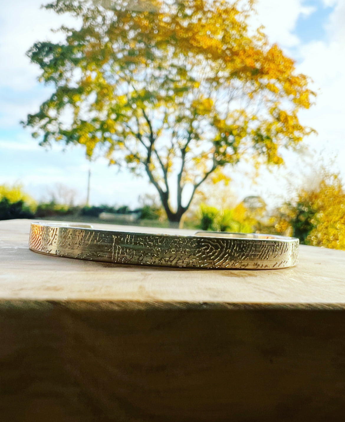 Finger print bangle