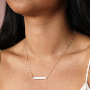 Horizontal bar necklace