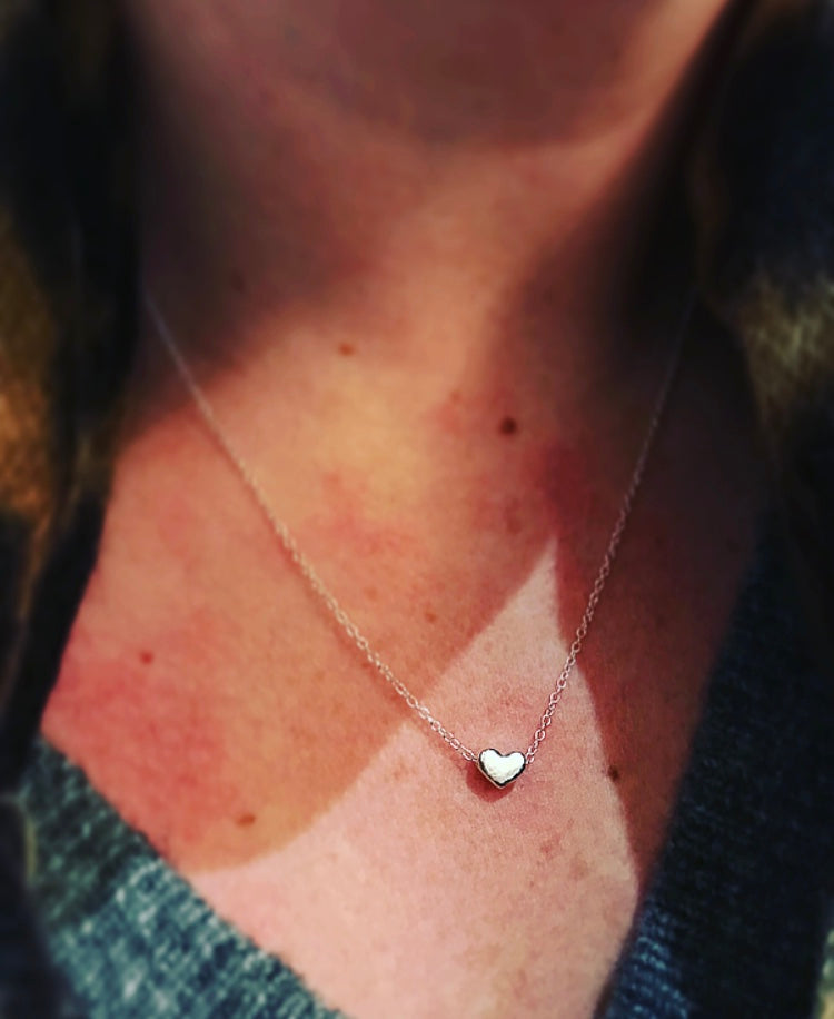 Tiny heart necklace