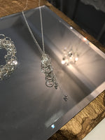 Cluster chain pendant