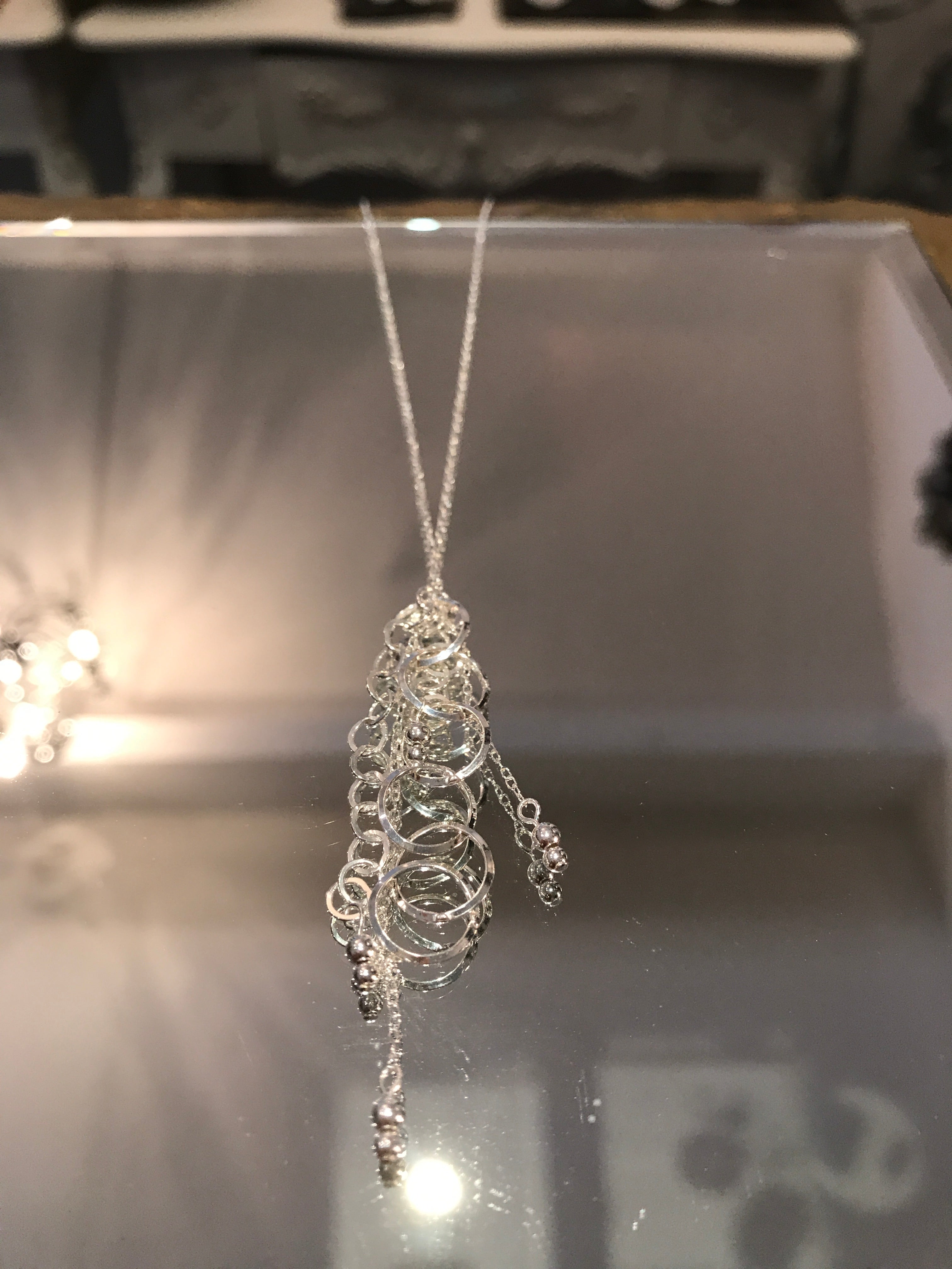 Cluster chain pendant