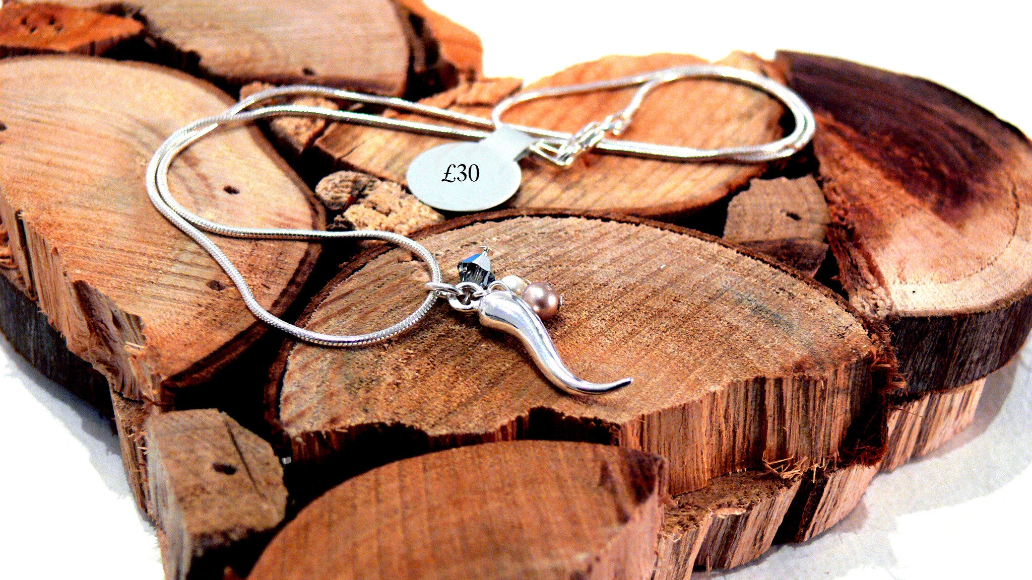 Chilli love necklace