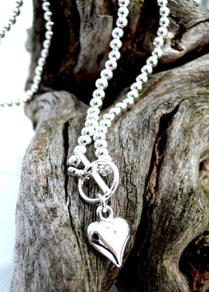 Heart bead necklace