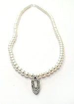 Pearl glamour drop necklace