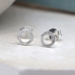 Circle studs