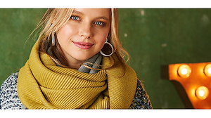 Grey and mustard pleated scarf