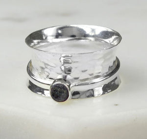 Ashes spinning ring