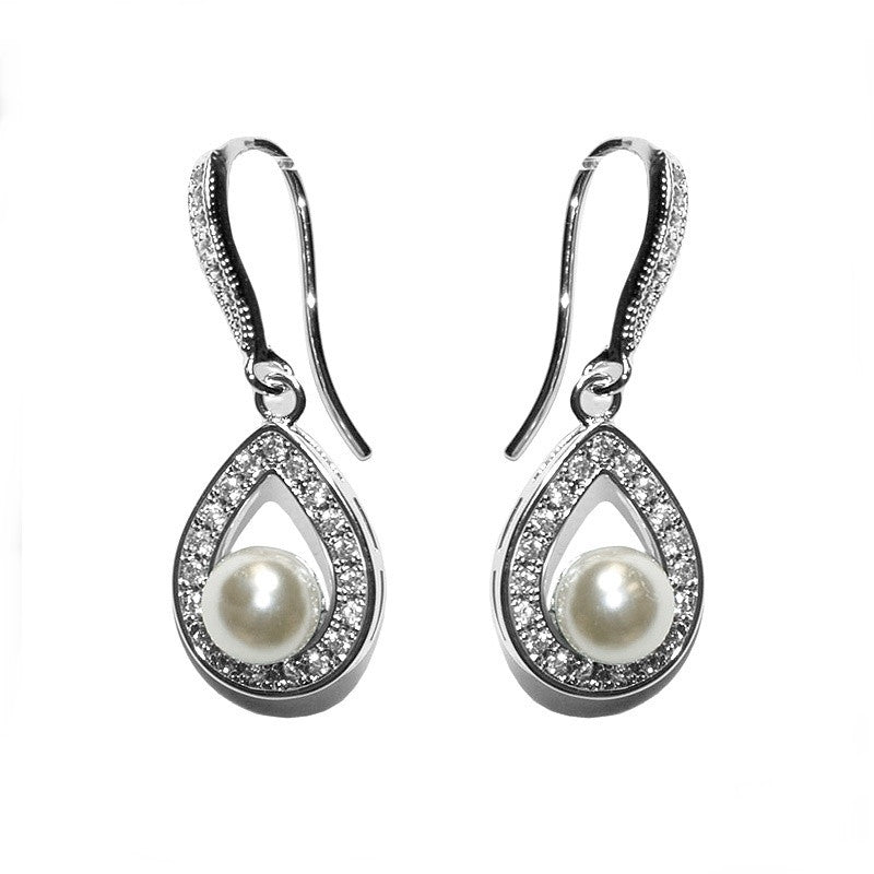 Hetty drop earrings