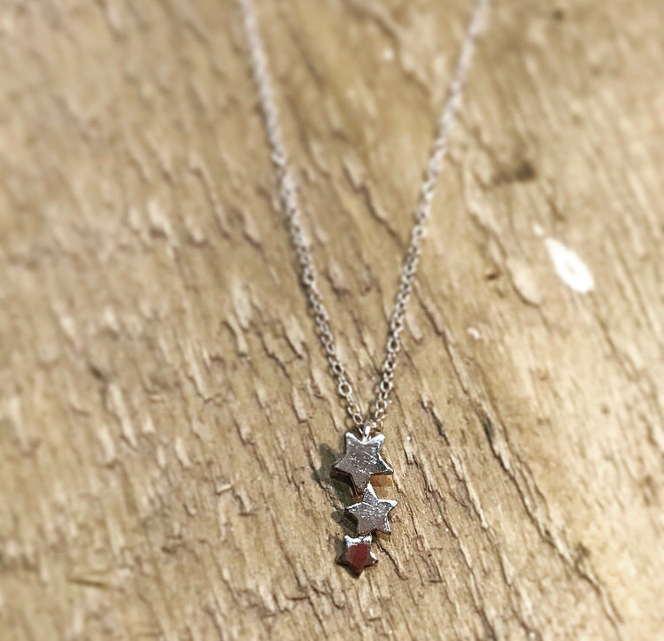 Shooting star necklace