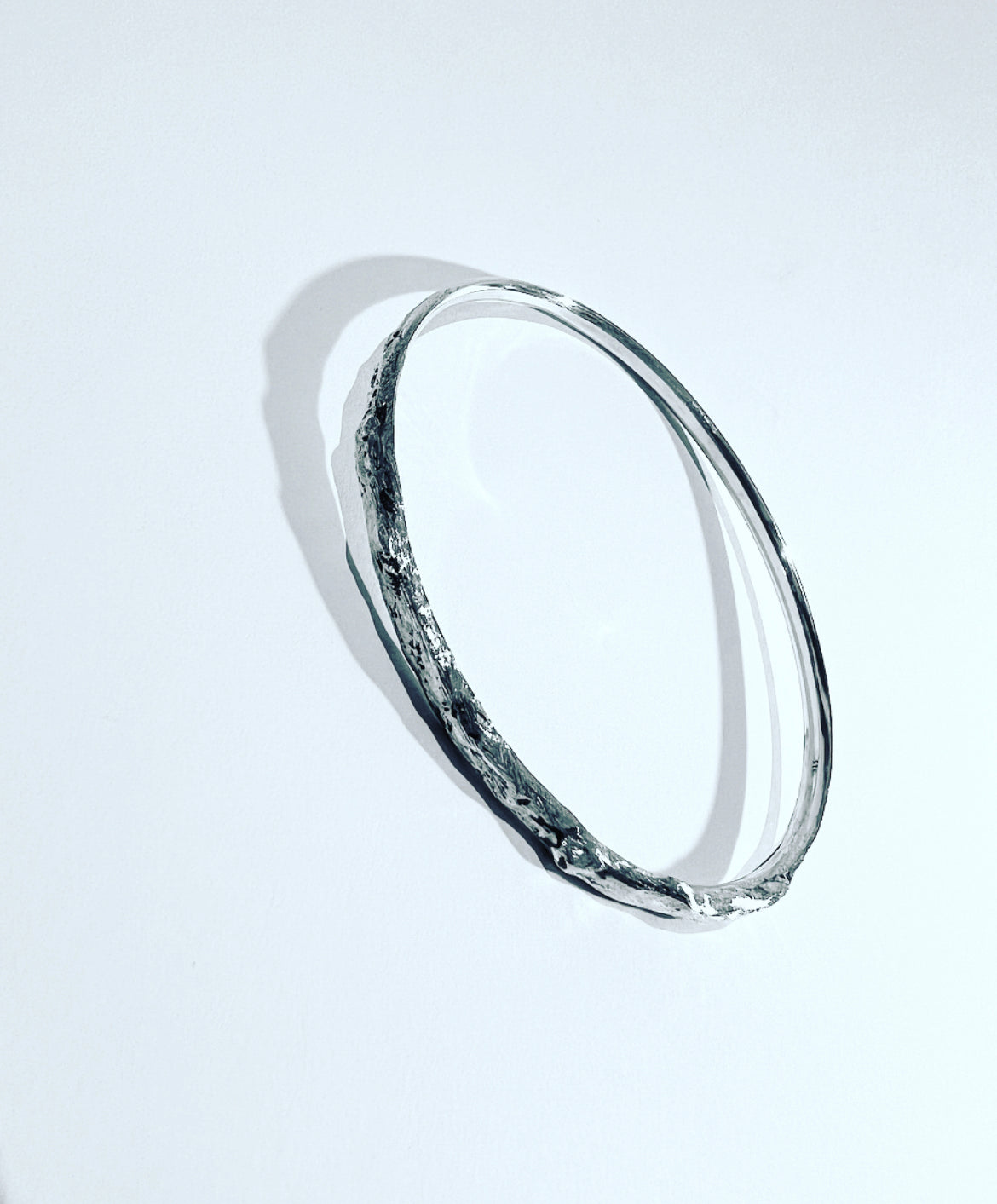 Solid ashes bangle