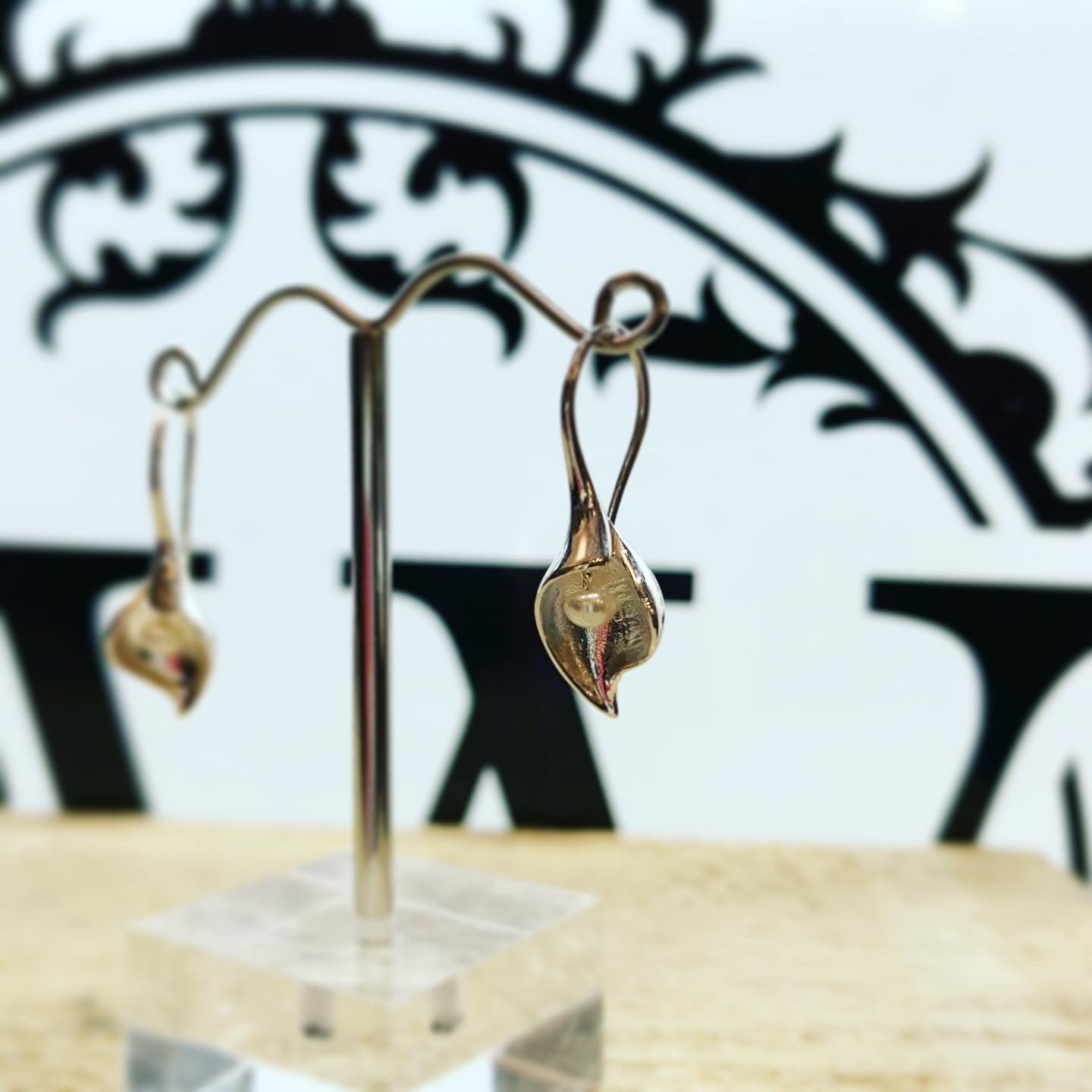 Calla Lily earrings