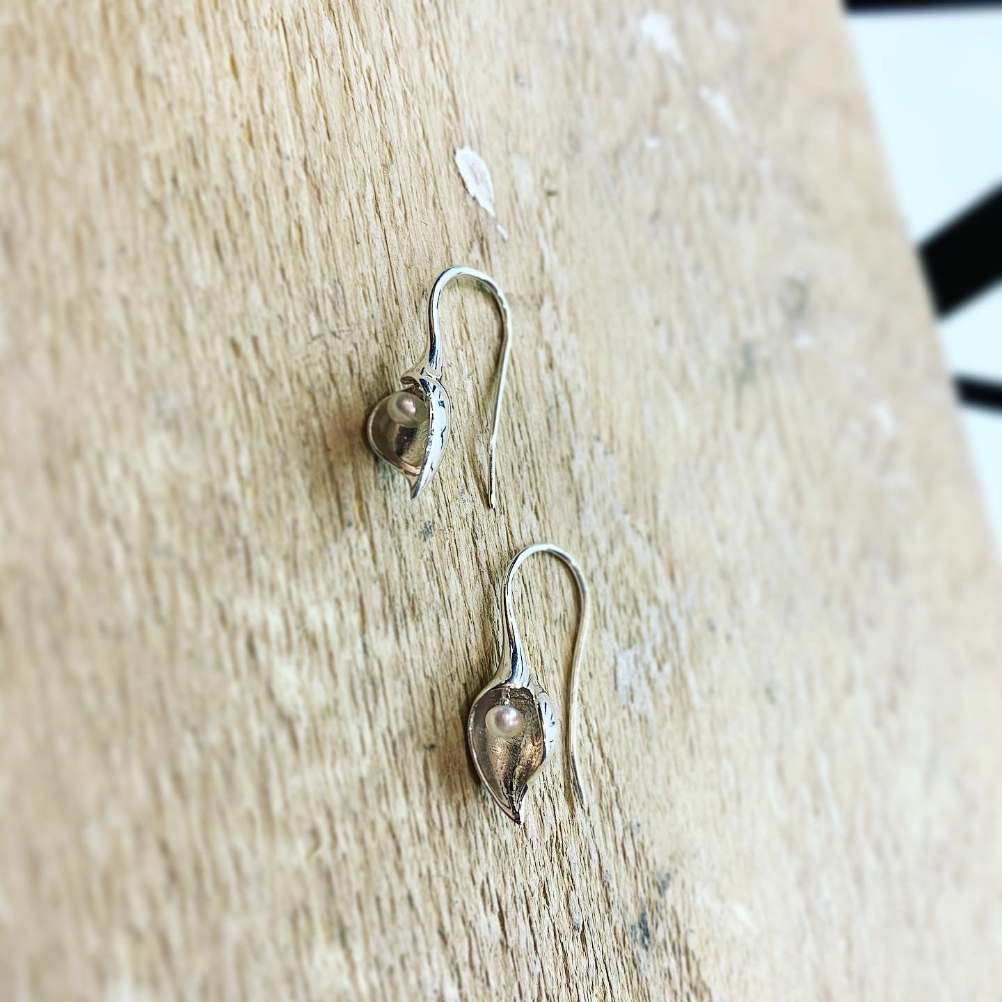 Calla Lily earrings