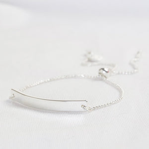 Curved bar bracelet